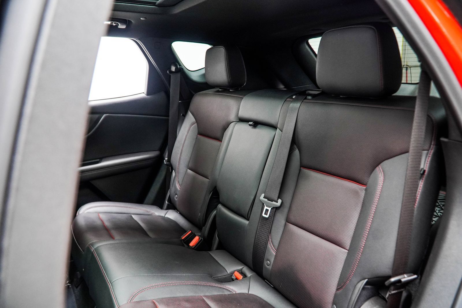 Used 2022 Chevrolet Blazer RS w/ Enhanced Convenience Package FWD image 46