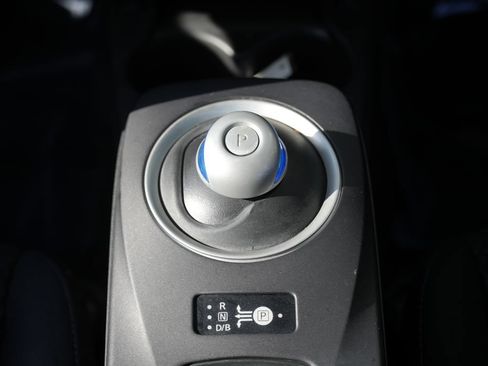 Used 2017 Nissan Leaf S w/ Charge Package FWD image 38