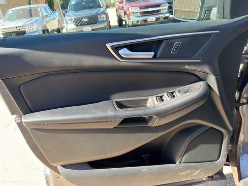 Used 2024 Ford Edge SEL AWD/4WD image 10