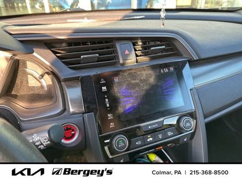Used 2018 Honda Civic EX image 8