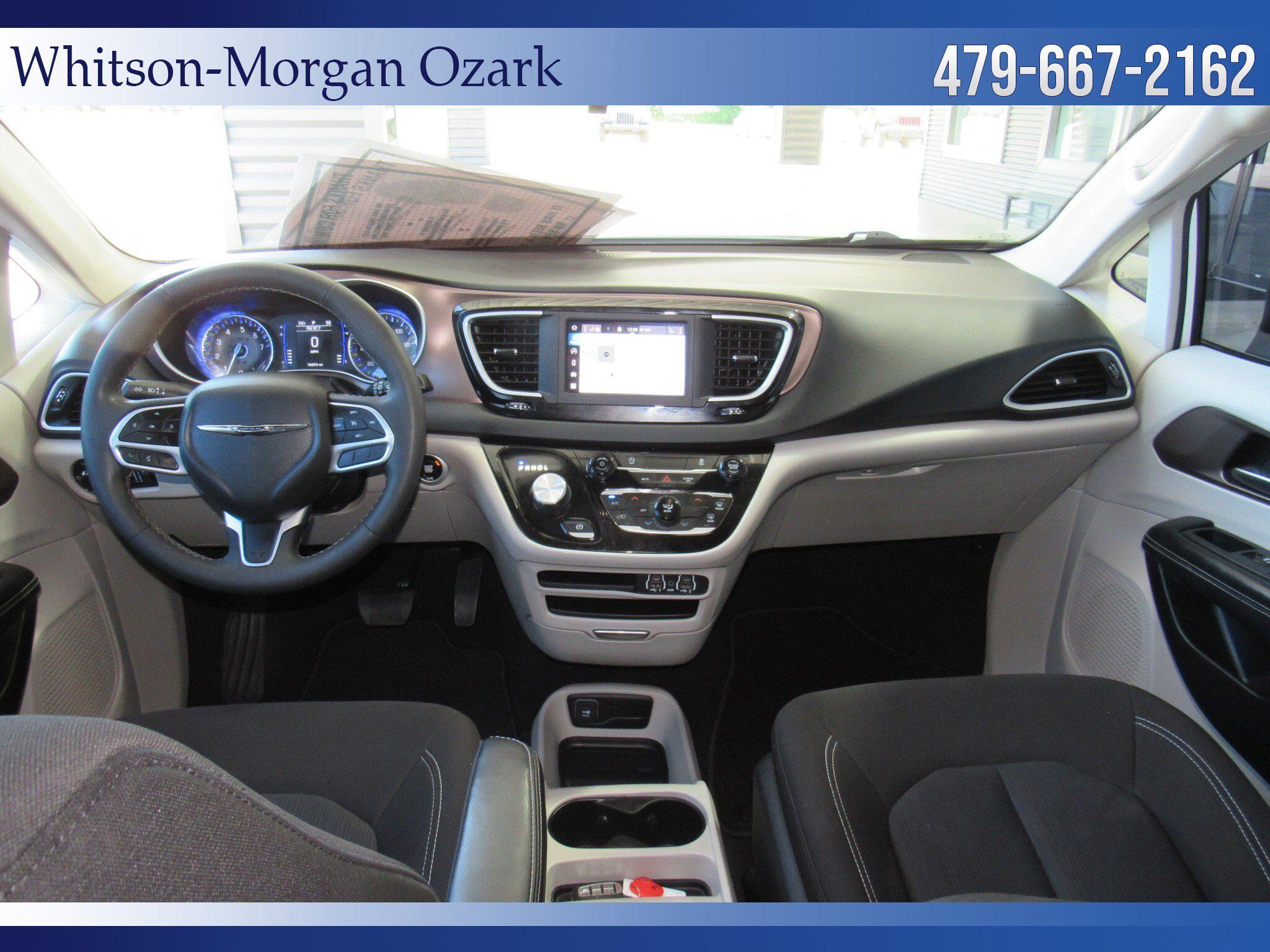 Used 2022 Chrysler Voyager LX FWD image 35