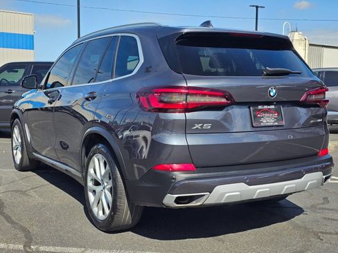 Used 2021 BMW X5 xDrive40i AWD/4WD image 3