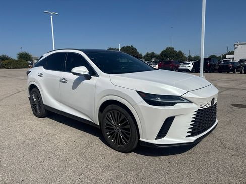 Used 2023 Lexus RX 350 FWD w/ Cold Area Package image 3