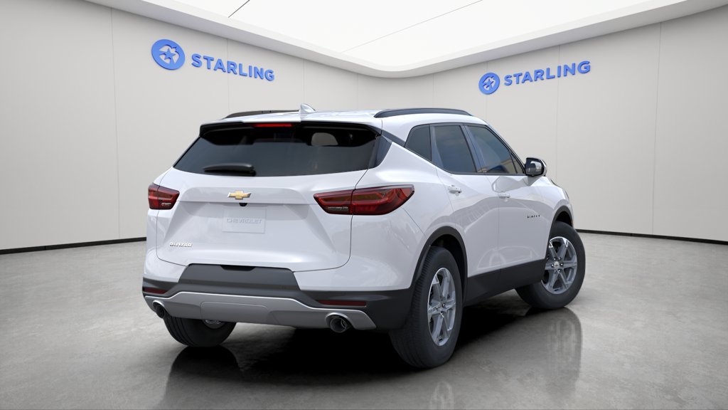 New 2026 Chevrolet Blazer LT w/ Convenience Package FWD image 3