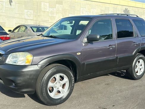 Used 2006 MAZDA Tribute I FWD image 13