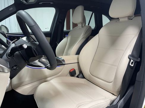 Certified 2026 Mercedes-Benz GLC 300 4MATIC image 22