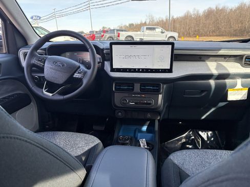 New 2026 Ford Maverick XLT w/ XLT Luxury Package FWD image 27