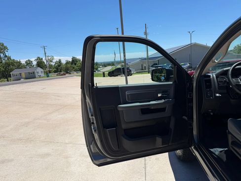 Used 2013 RAM 1500 Express AWD/4WD image 13
