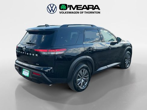 Used 2025 Nissan Pathfinder SV AWD/4WD image 5