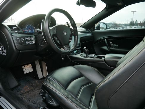 Used 2018 Maserati GranTurismo MC image 8
