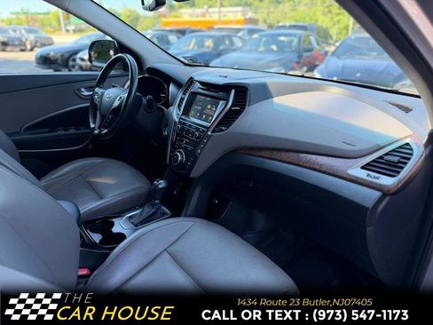 Used 2019 Hyundai Santa Fe XL SE w/ SE Premium Package 02 AWD/4WD image 19
