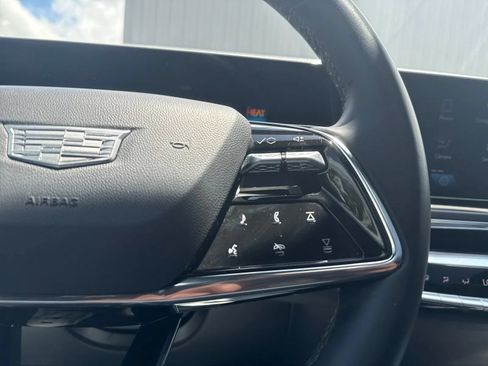 Used 2024 Cadillac Lyriq Tech RWD image 22
