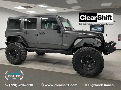 Used 2017 Jeep Wrangler Unlimited Rubicon w/ Connectivity Group AWD/4WD image 1