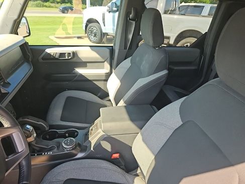Used 2023 Ford Bronco Big Bend AWD/4WD image 31