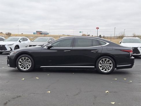 Used 2018 Lexus LS 500 image 4