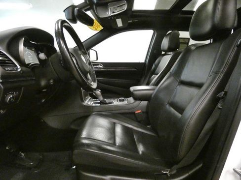 Used 2021 Jeep Grand Cherokee Limited AWD/4WD image 8