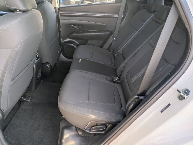 Used 2023 Hyundai Tucson SEL w/ Winter Package FWD image 24