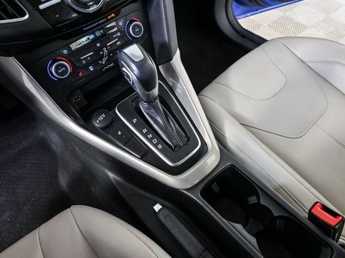 Used 2018 Ford Focus Titanium image 17