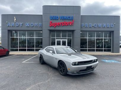 Used 2012 Dodge Challenger SXT