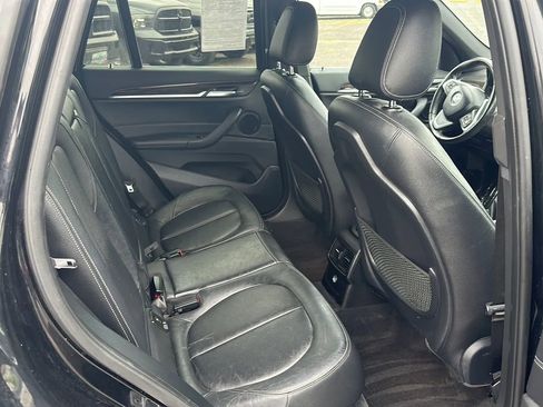 Used 2017 BMW X1 xDrive28i AWD/4WD image 12