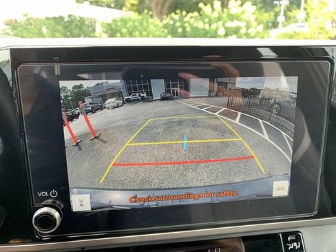 Used 2026 Toyota Camry SE w/ Convenience Package FWD image 22