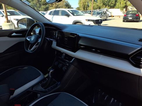 Certified 2025 Volkswagen Taos S image 24