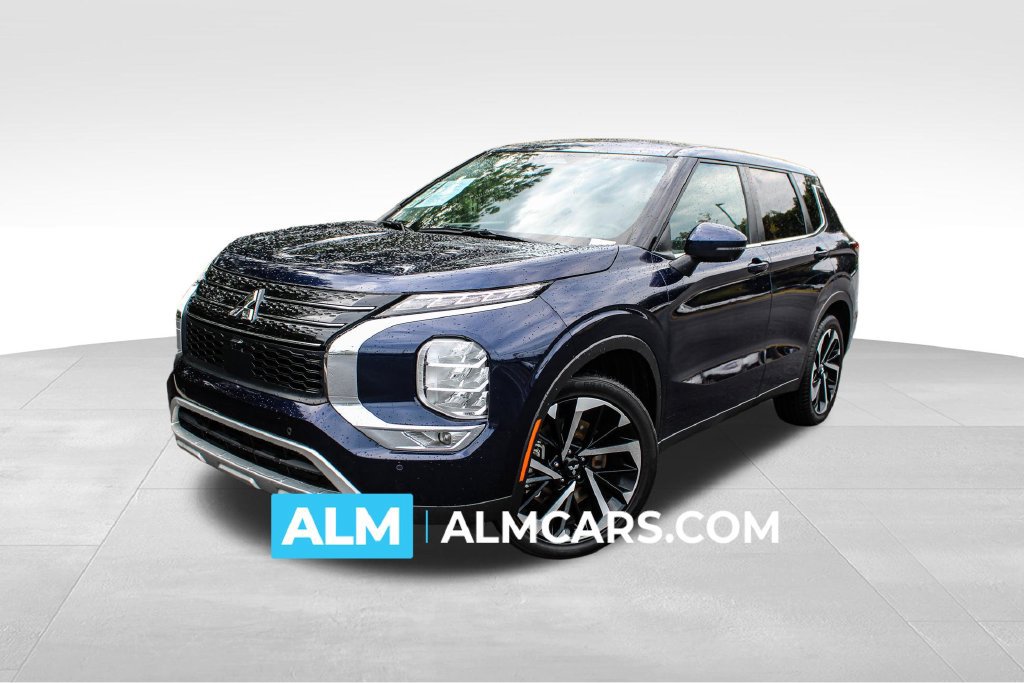 Used 2024 Mitsubishi Outlander SE FWD image 1
