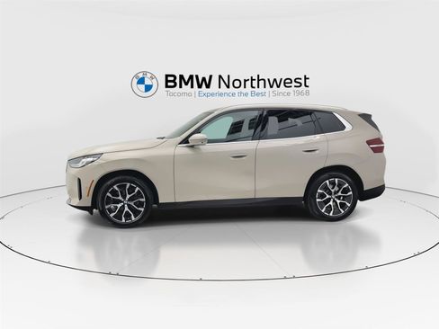 Used 2025 BMW X3 xDrive30i w/ Premium Package image 10