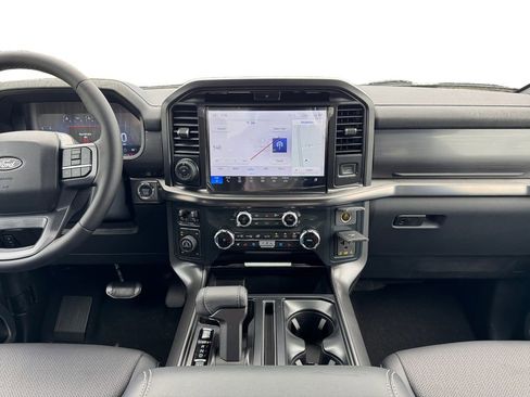 New 2025 Ford F150 Lariat w/ Equipment Group 501A Mid image 13