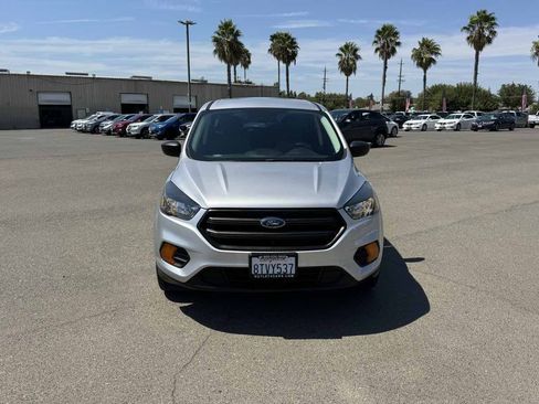 Used 2019 Ford Escape S FWD image 4