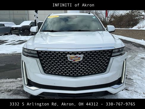 Used 2022 Cadillac Escalade Luxury image 18