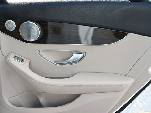 Used 2021 Mercedes-Benz C 300 Sedan w/ Premium Package image 14