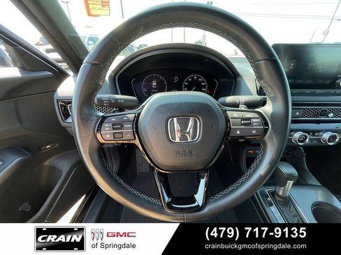 Used 2025 Honda Civic Sport image 13