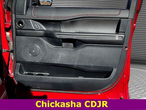 Used 2020 Ford Expedition Limited w/ Equipment Group 303A image 28