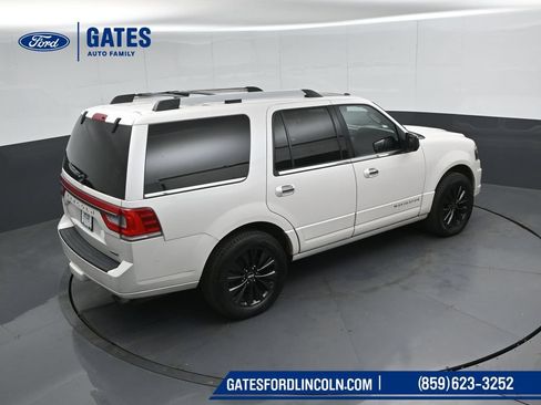 Used 2016 Lincoln Navigator Select AWD/4WD image 50