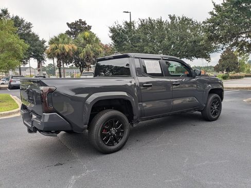 Used 2025 Toyota Tacoma SR5 RWD image 23
