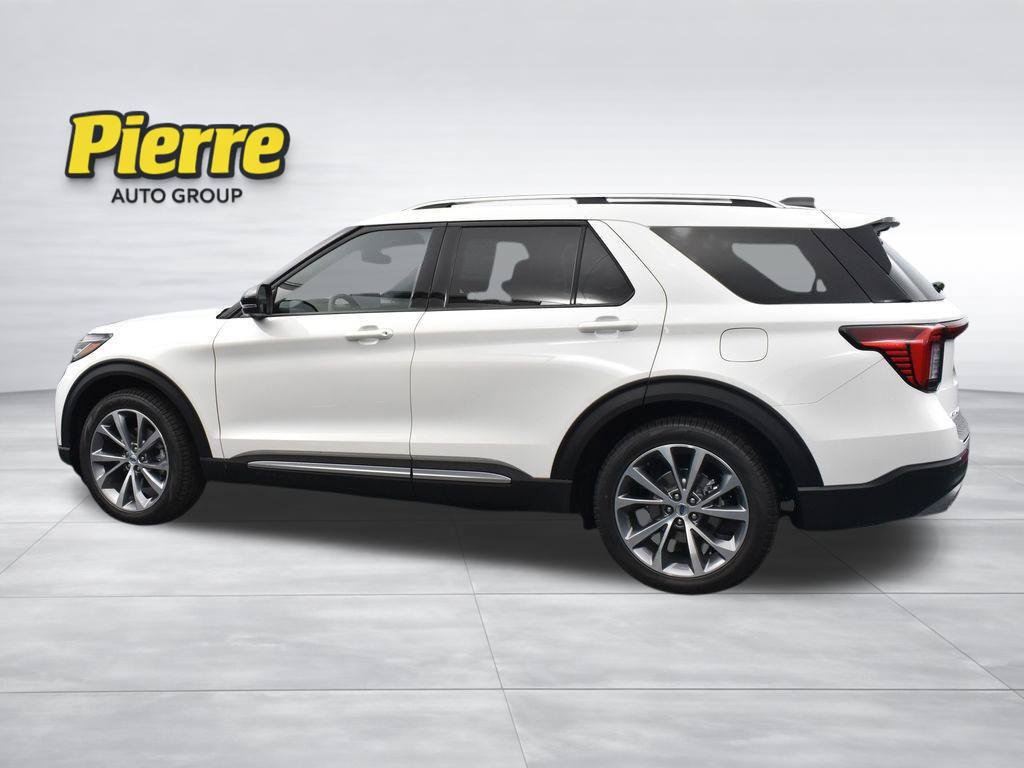 Used 2025 Ford Explorer Platinum w/ Ultimate Package RWD image 2