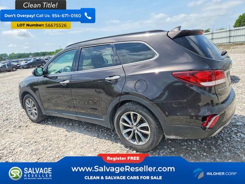 Used 2017 Hyundai Santa Fe SE FWD image 3