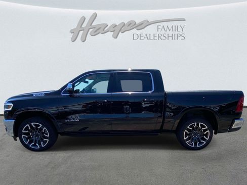 Used 2025 RAM 1500 Limited AWD/4WD image 9