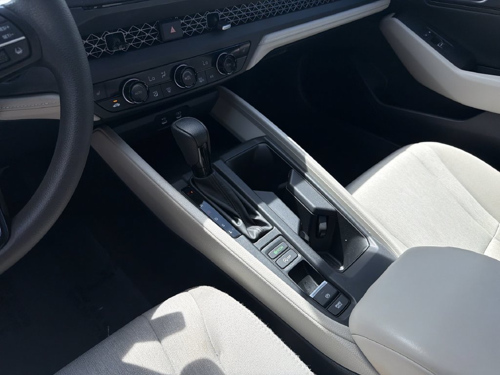 Certified 2024 Honda Accord EX image 48