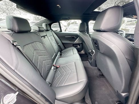 Used 2025 BMW 530i xDrive image 30