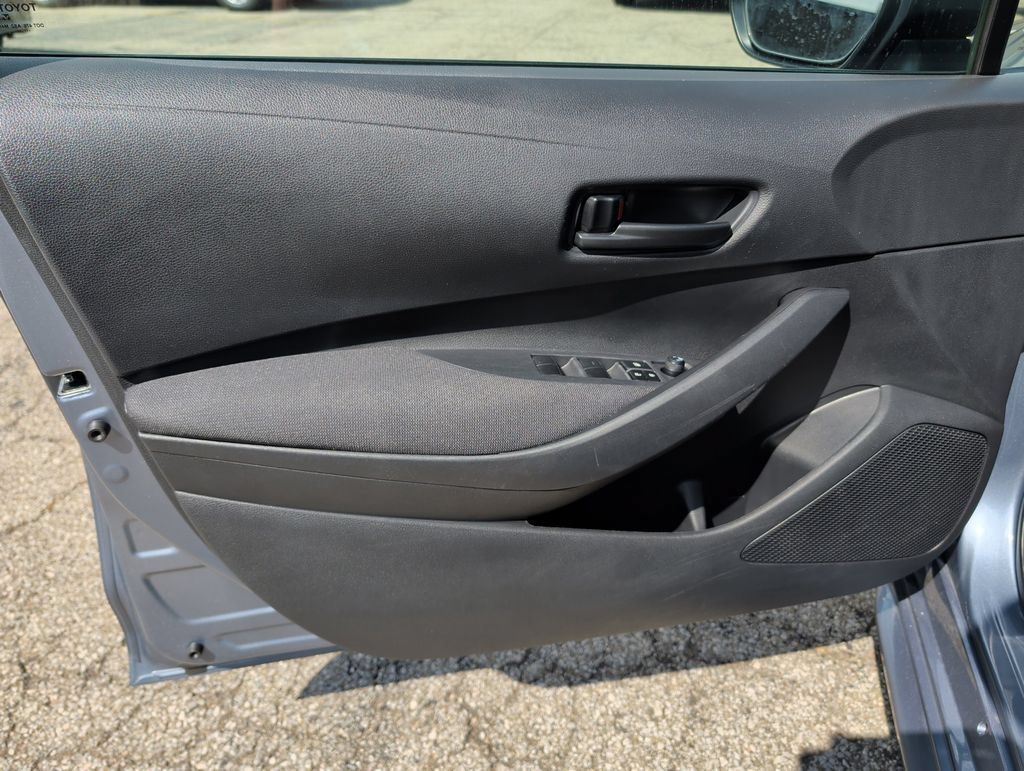 Used 2024 Toyota Corolla LE FWD image 16