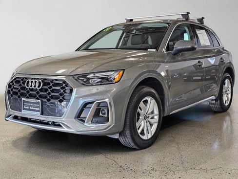 Used 2023 Audi Q5 2.0T Premium w/ Convenience Package AWD/4WD image 7