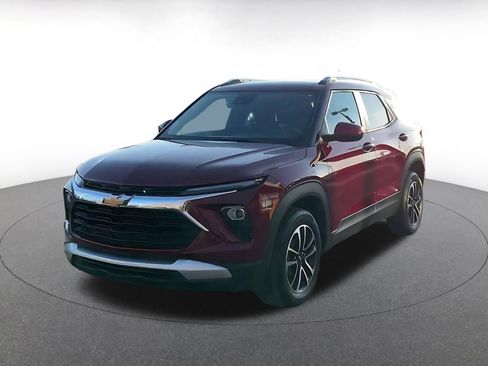 Used 2025 Chevrolet TrailBlazer LT image 7