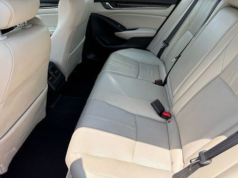 Used 2019 Honda Accord EX-L image 28
