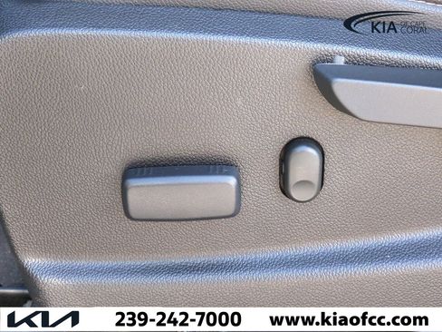 Used 2020 Chevrolet Colorado Z71 image 18