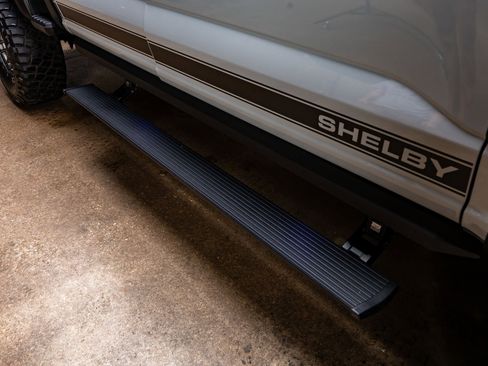 Used 2024 Ford F250 Lariat w/ Lariat Ultimate Package AWD/4WD image 12