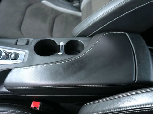 Used 2018 Chevrolet Camaro SS image 31