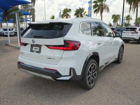 Used 2023 BMW X1 xDrive28i w/ Convenience Package AWD/4WD image 5