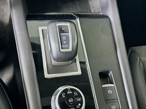 Used 2024 Mitsubishi Outlander SE AWD/4WD image 24
